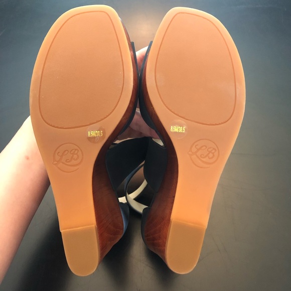 Like New Lucky Brand Platform Wedges - Picture 2 of 3